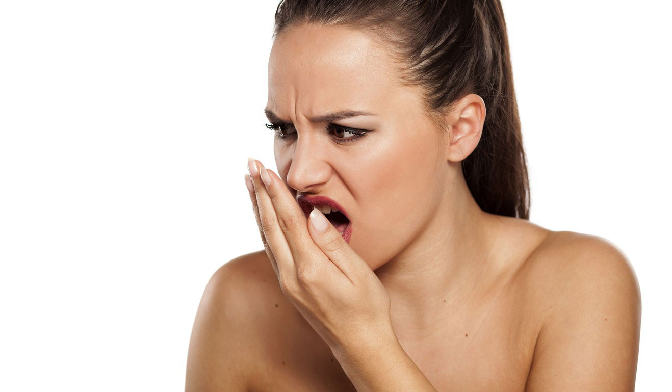 چگونه بوی بد دهان را درمان کنیم